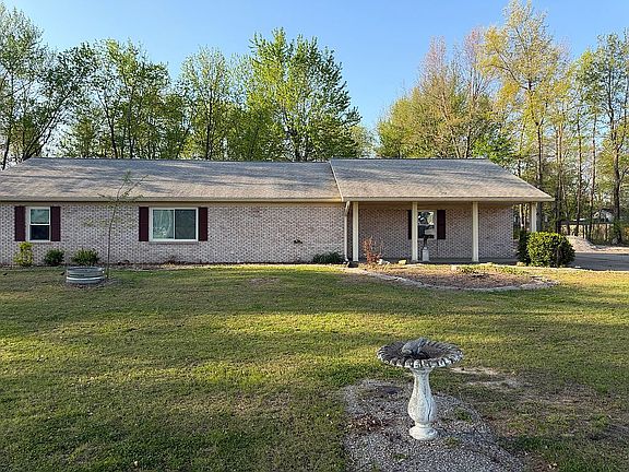 2nd image of 4419 Fickas Rd