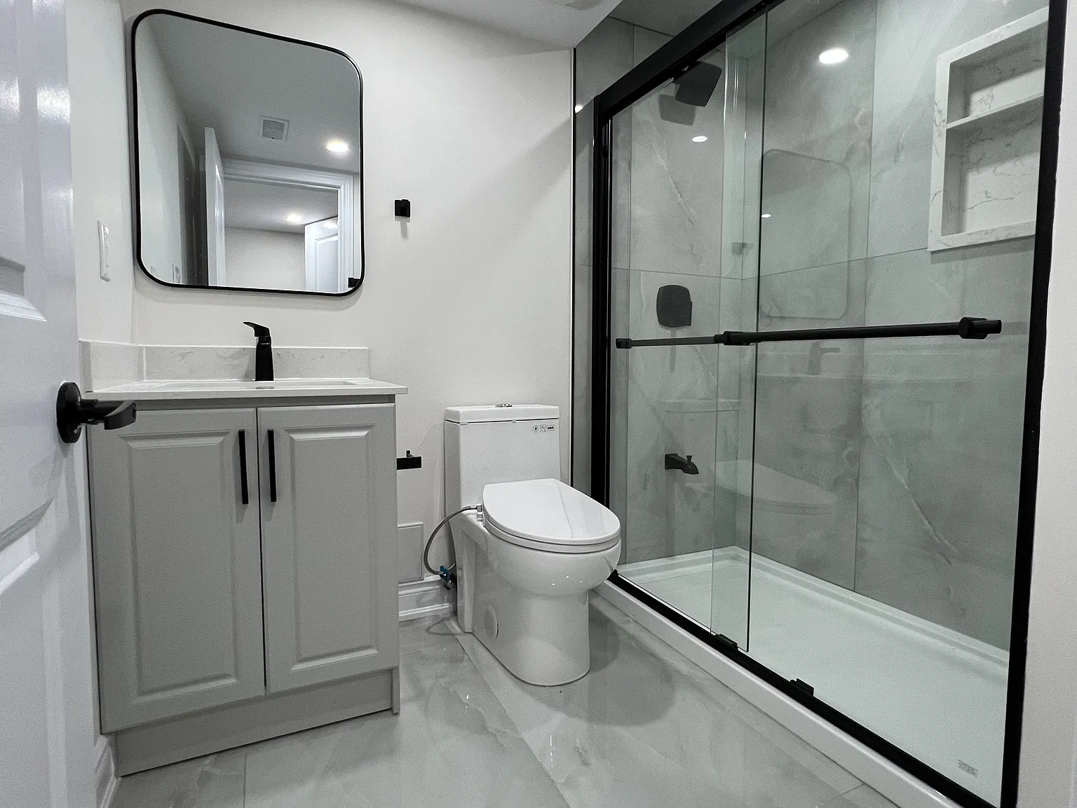 2 bed, $1,750 — Photo 2