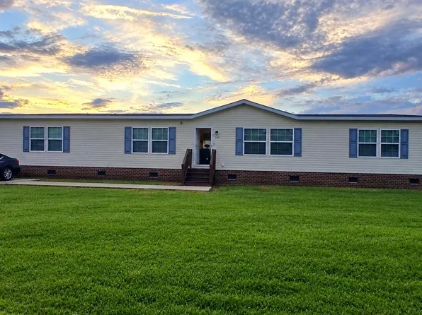 910 Mccaskill Drive, Kinston, NC 28501