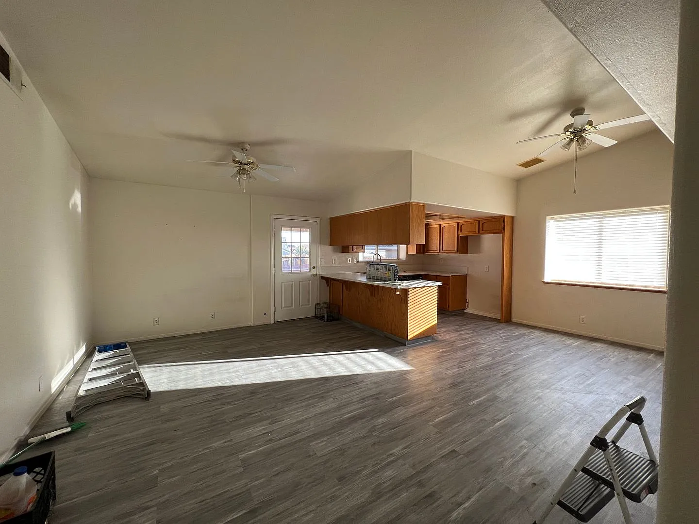 420 Olive Ave — Photo 4