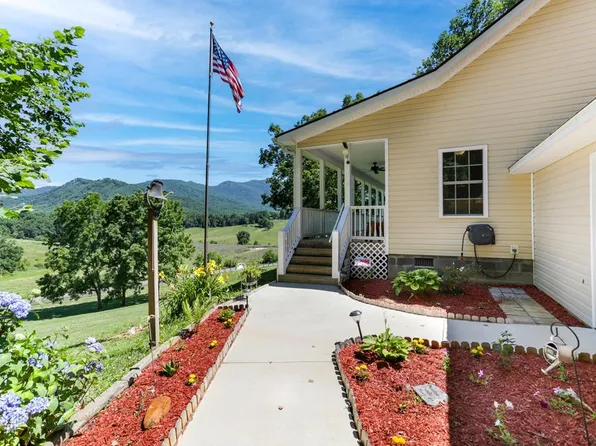 770 Geisky Creek Rd, Hayesville, NC 28904