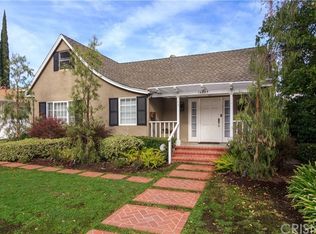 14825 Sutton St, Sherman Oaks, CA 91403