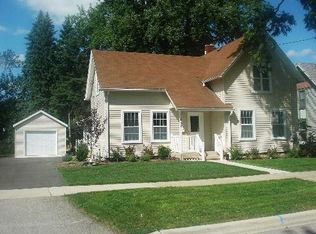 431 State St, Batavia, IL 60510