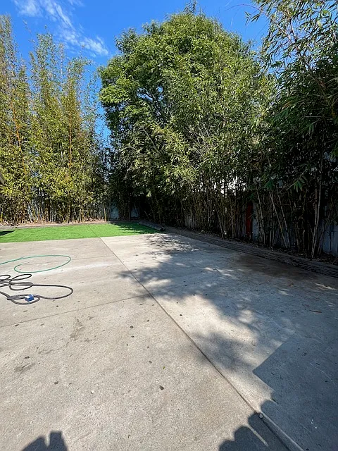 7 bed, 3.5 bath, 2064 sqft, $14,000 — Photo 3