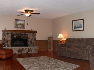 3329 Penrose Dr, Findlay, OH 45840
