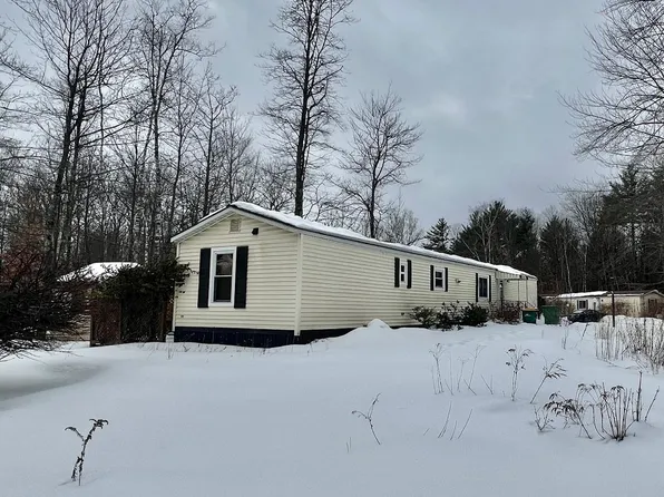 35 Brownstone Lane, Rochester, NH 03867