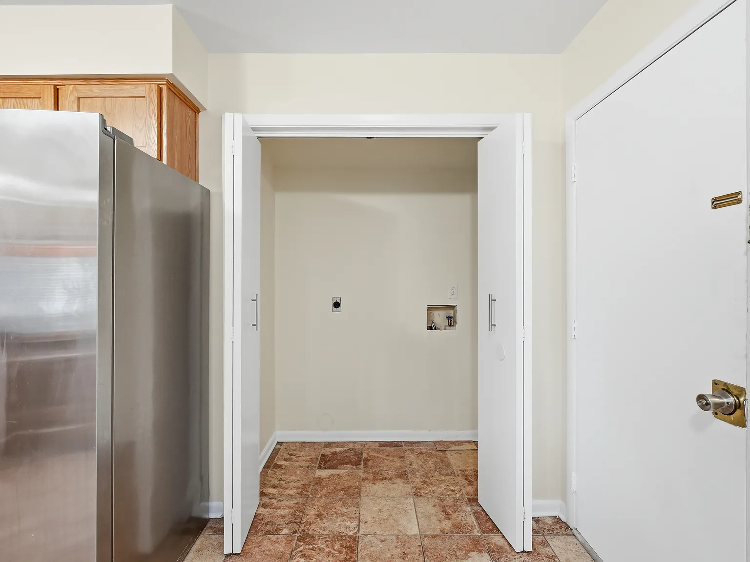 2 bed, 1082 sqft, $2,000 — Photo 4