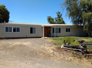 23900 Gap Rd, Harrisburg, OR 97446