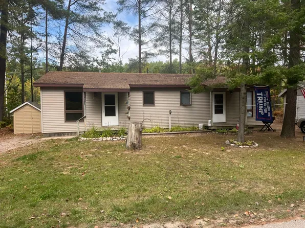 5265 Petoskey St #5265, Alanson, MI 49706