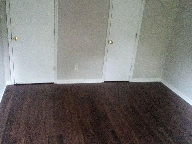 207 Belleterrace Ct — Photo 5