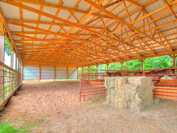 40x80 covered arena