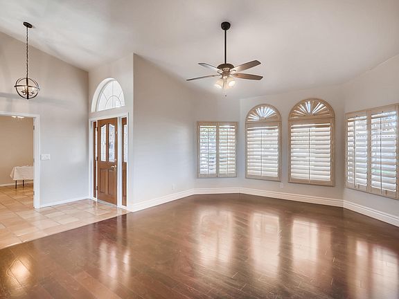 4th image of 11149 W Laurelwood Ln