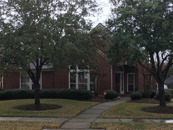 1511 Bellwood Lake Dr, Richmond, TX 77406