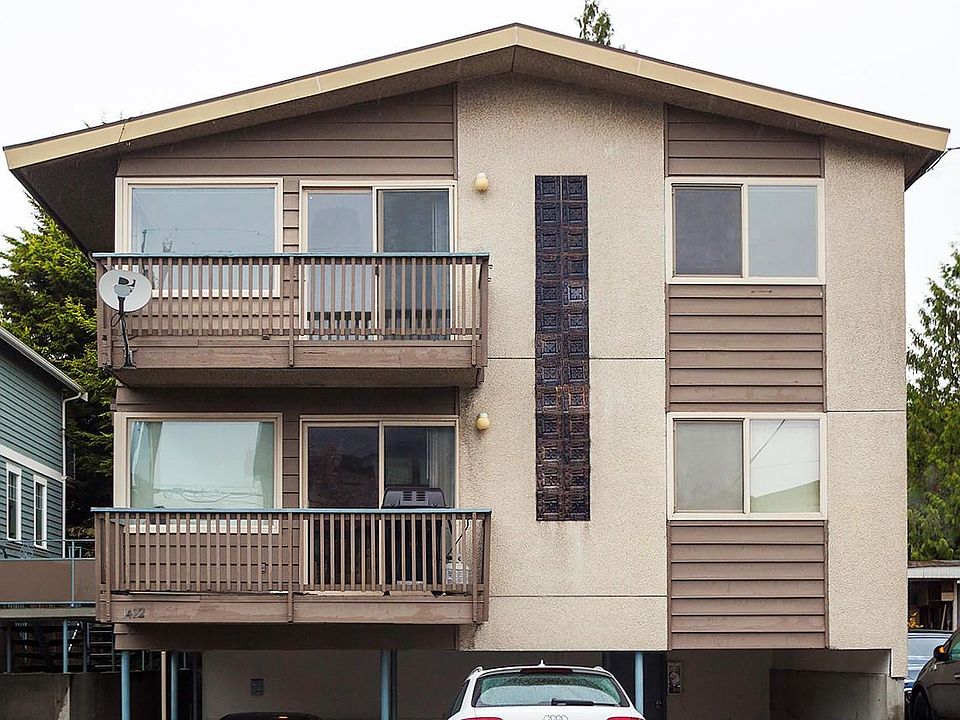 Top floor two bedroom unit