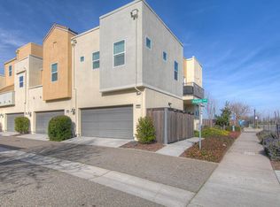 2555 Radar Ln, Sacramento, CA 95834