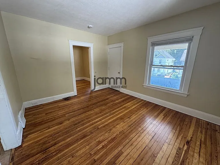 3300 Altoona Rd #4 — Photo 5