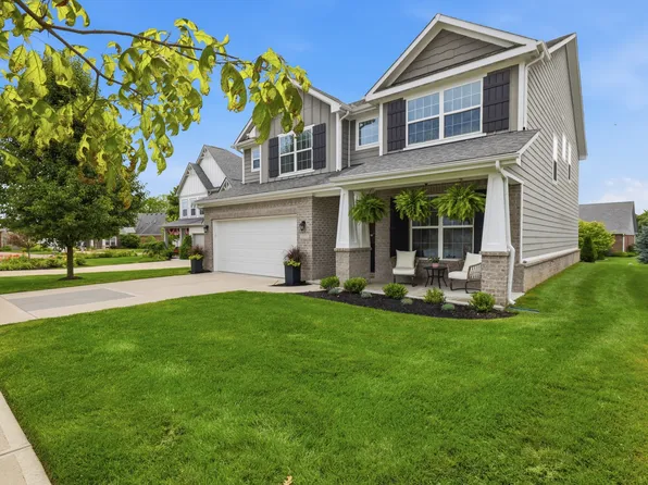 2373 Somerset Cir, Franklin, IN 46131