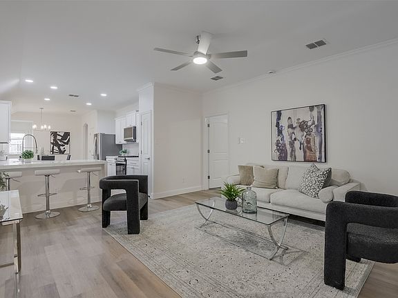 2nd image of 2828 Houston Wood Dr