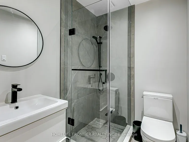 6 Dalmeny Rd #LOWER — Photo 21