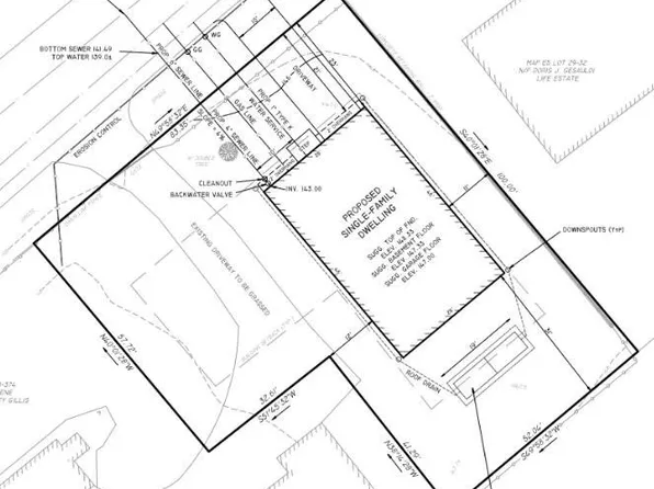 0 Circle St, Woonsocket, RI 02895