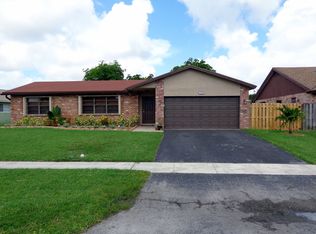 2240 NW 70th Ln, Margate, FL 33063