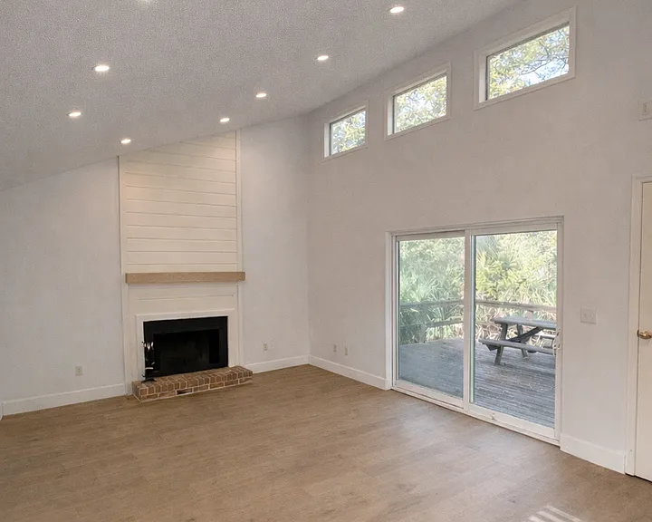 63 Navigator Ln — Photo 2