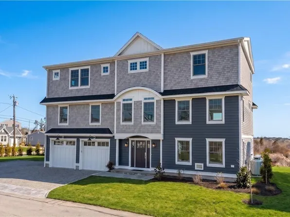 2 Sedge Ct, Narragansett, RI 02882