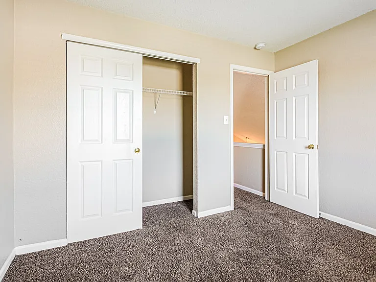 1240 Cutler Ln — Photo 12