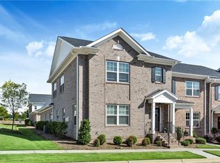 7 Peckham St, Greenville, SC 29607