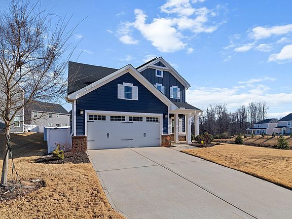 3rd image of 120 Misty Pike Dr