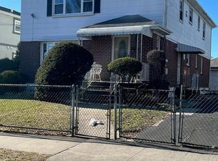 24612 Memphis Ave, Rosedale, NY 11422