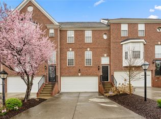 7026 Crider Rd, Mars, PA 16046