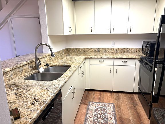 5th image of 6024 Timberwood Cir APT 220