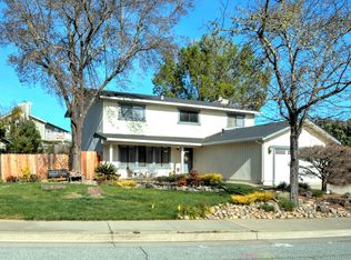 713 Carignane Dr, Gilroy, CA 95020