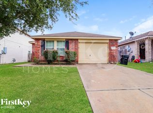 22822 Sugar Bear Dr, Spring, TX 77389