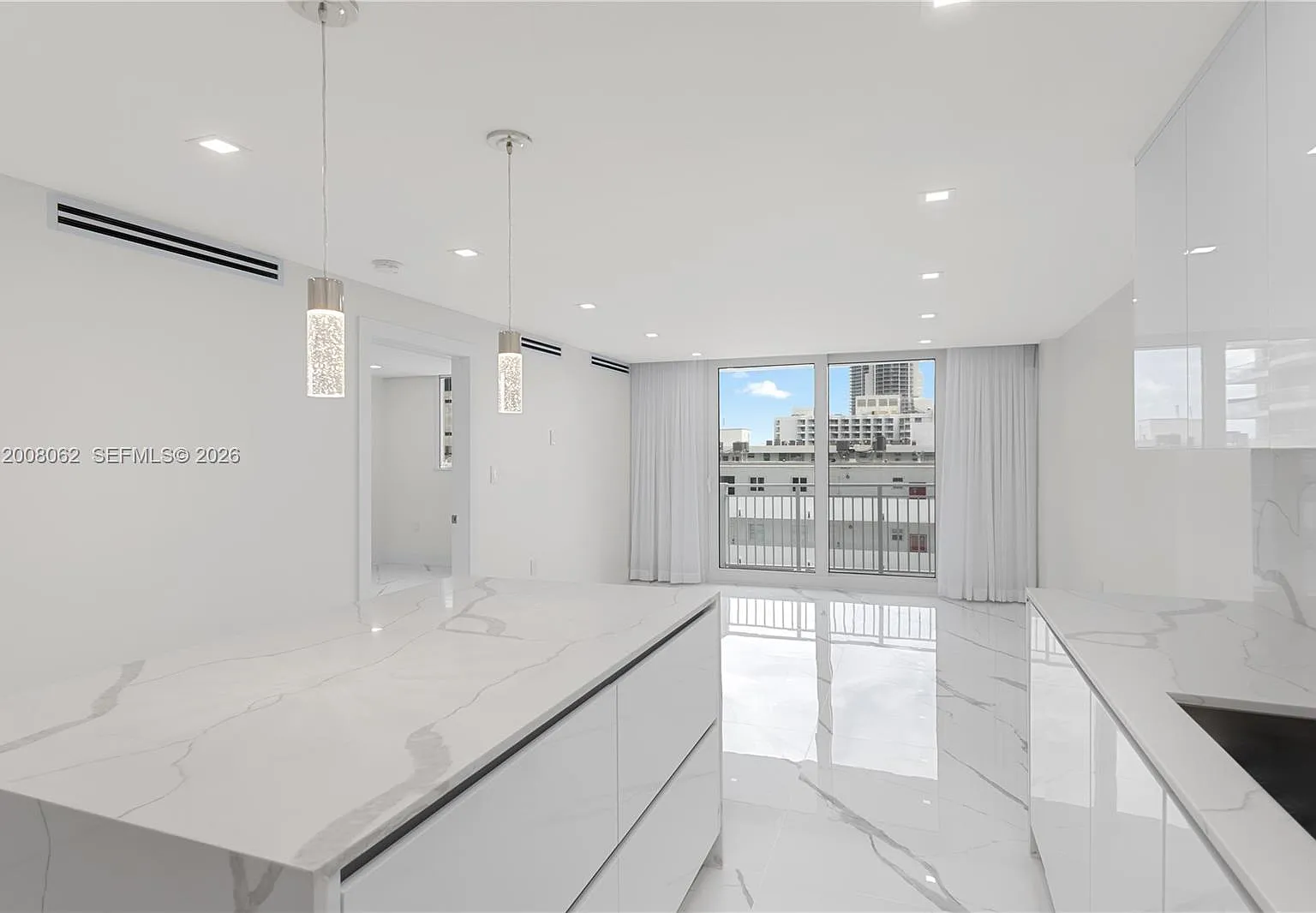 Ocean Point Condo — Photo 1