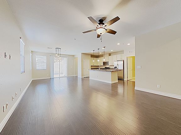 4th image of 714 Gulf Pearl Dr