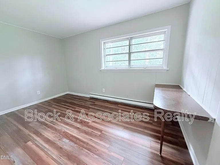 405 N Main St — Photo 12