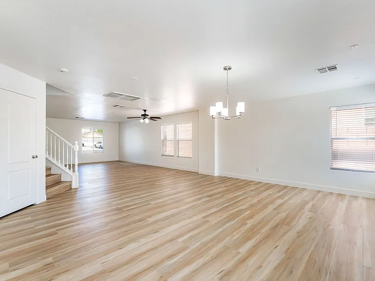 8240 Calico Wind St — Photo 9