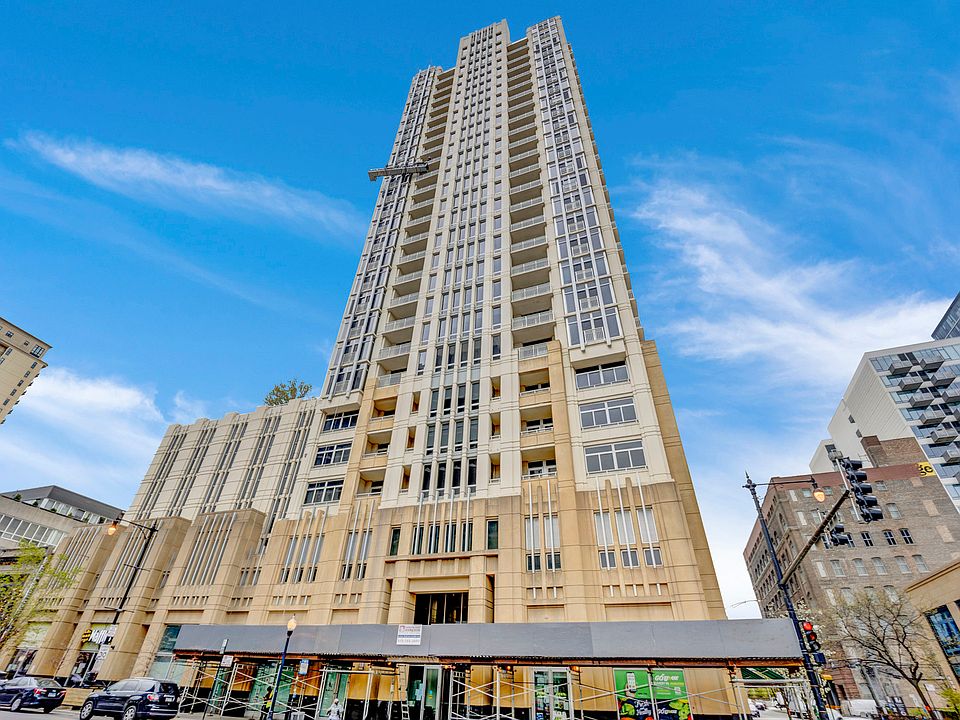 1st image of 1400 S Michigan Ave APT 603