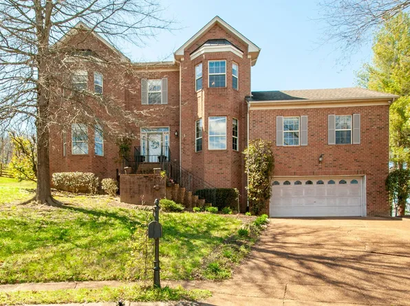 724 Vauxhall Dr, Nashville, TN 37221