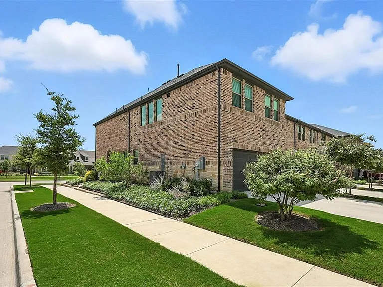 441 Matchbox St — Photo 25