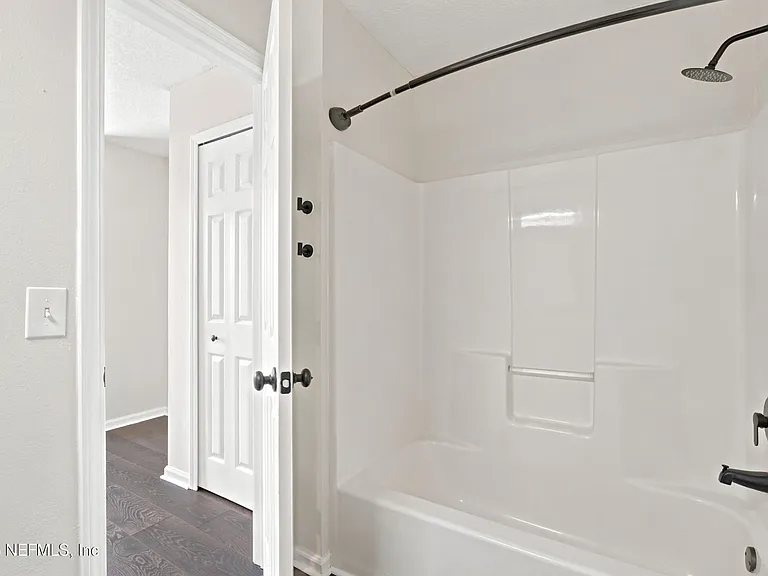577 Scrub Jay Dr — Photo 23