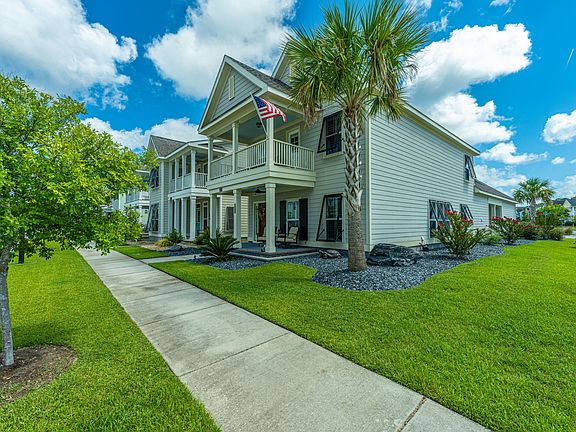 4th image of 1693 Sparkleberry Ln