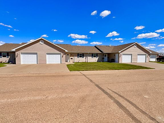 3rd image of 407 & 409 Millionaire Ave
