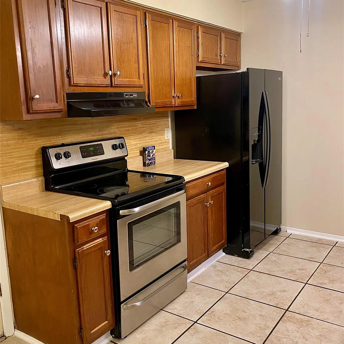 4 bed, 2.0 bath, 1328 sqft, $1,750 — Photo 4