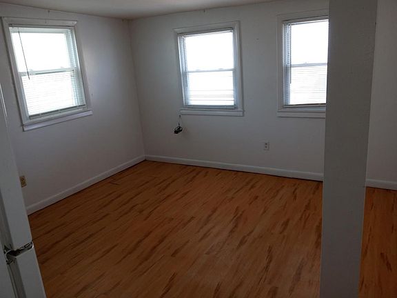 3rd image of 10 E Broadway #9