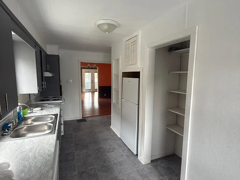 1520 N Wheeling Ave #4 — Photo 7