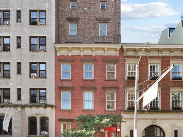 336 West 23rd Street image 1 of 25