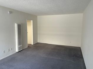 Dorridge 03-LA, Los Angeles, CA 90049